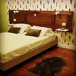 Bed & Breakfast Cortile Gancia - Sweet House Narzole